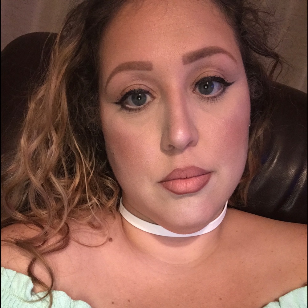 Meet your Posher, Maritza